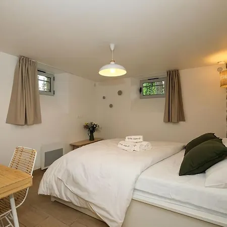 Ferienwohnung L'Eucalyptus Avec Parking & Wifi Quincy-Voisins Exterior foto